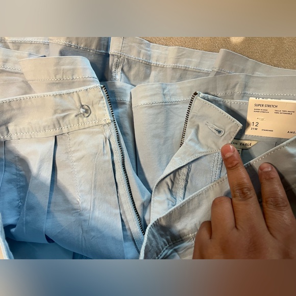 Baby blue high rise skirt - Picture 4 of 9